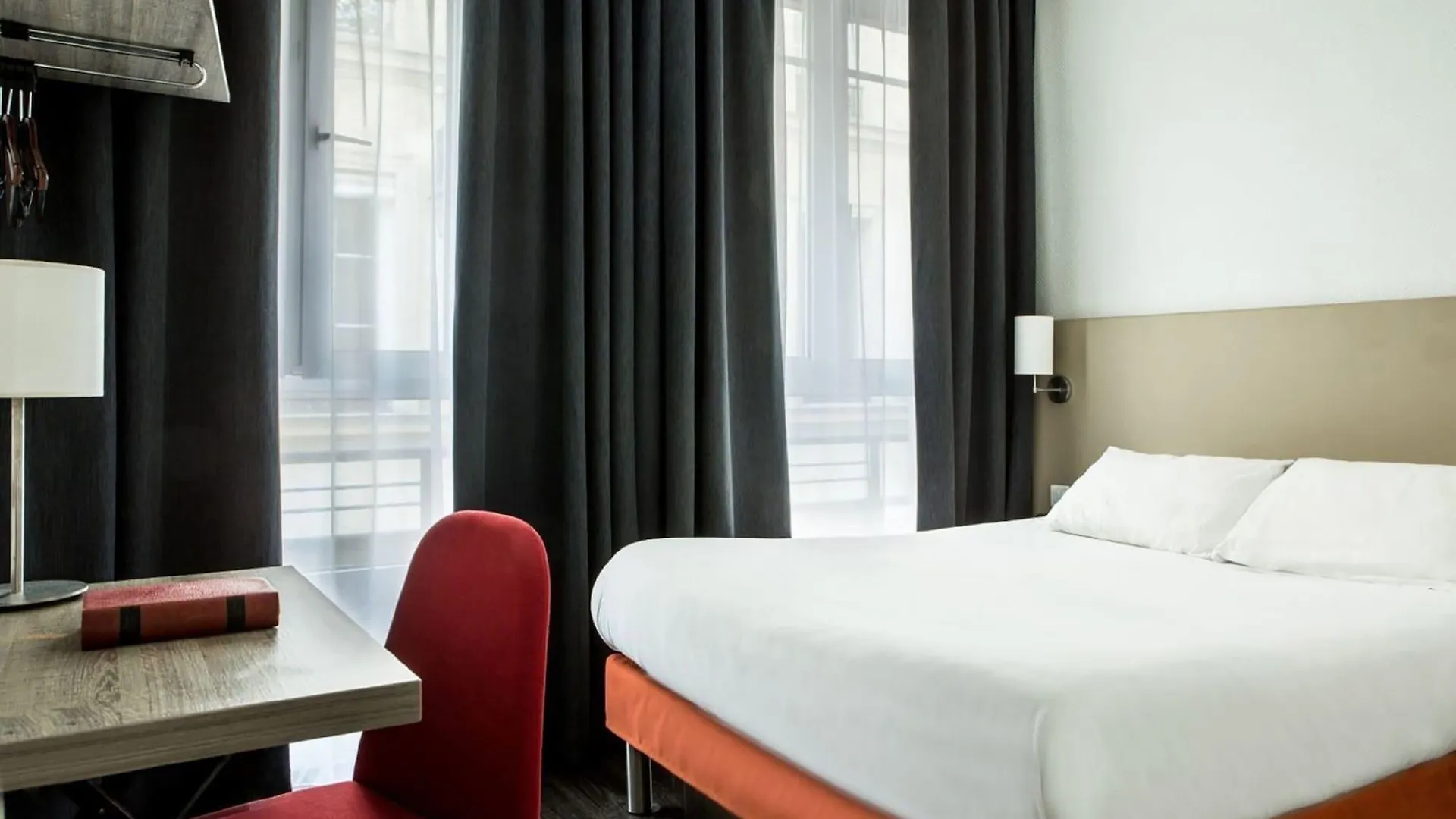 Hotel Beaurepaire Paris